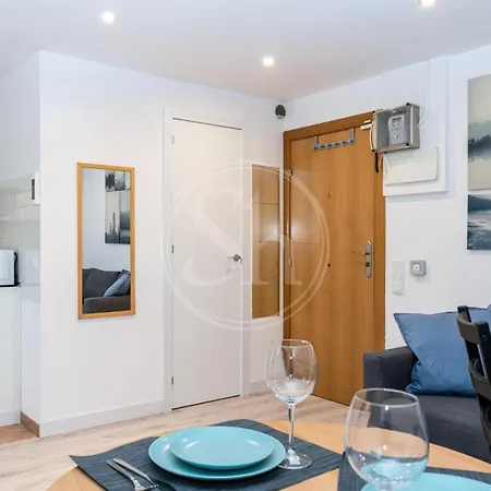 Estudio En Eixample Διαμέρισμα